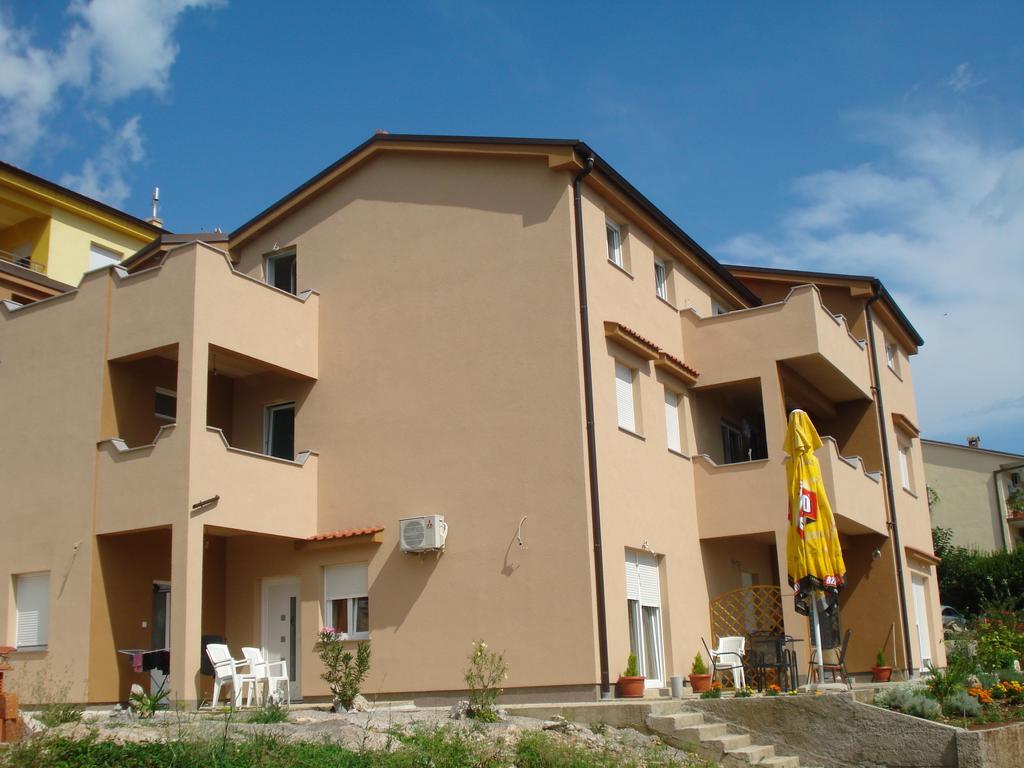 Apartments Crikvenica Camera foto